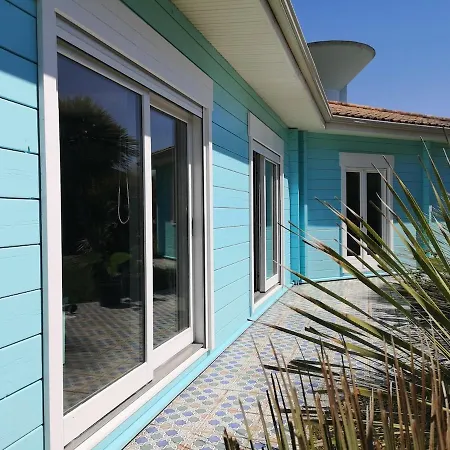 Maison En Bois Atypique