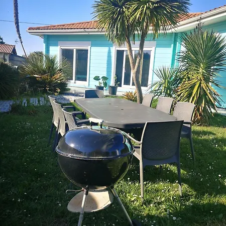 Dom wakacyjny Maison En Bois Atypique